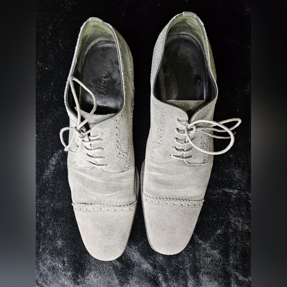 Ballys Grey Suede Brouge Dress Shoe Size 9.5 - Picture 2 of 7
